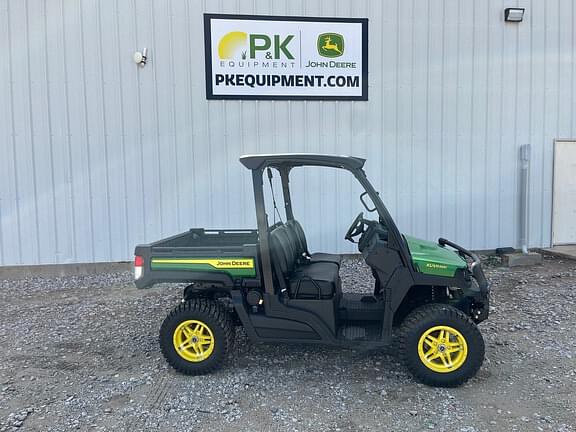 Image of John Deere XUV 835M equipment image 1