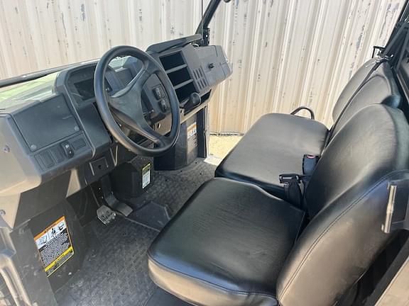 Image of John Deere XUV 835M equipment image 4