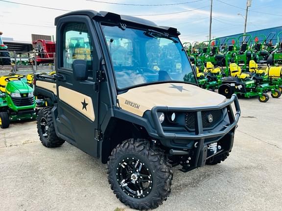 Image of John Deere XUV 835M Honor Edition Primary image