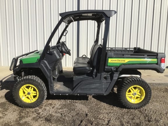 Main image John Deere XUV 835M