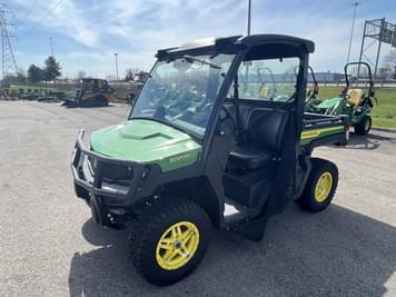 Main image John Deere XUV 835M