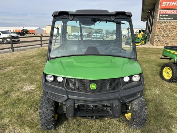 Image of John Deere XUV 835M equipment image 1