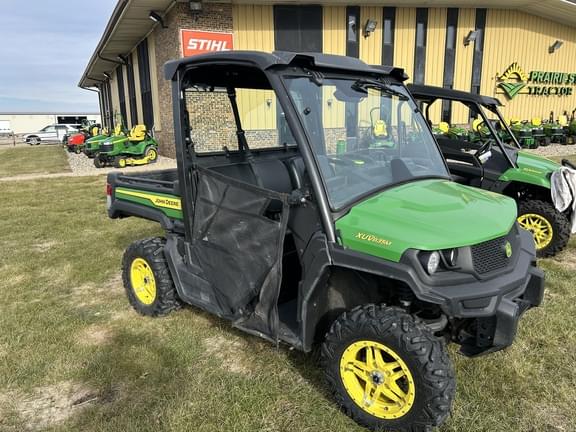 Image of John Deere XUV 835M equipment image 2
