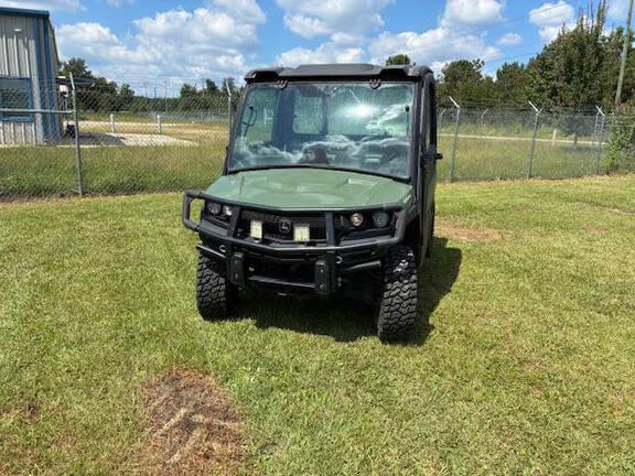 Image of John Deere XUV 835M equipment image 3