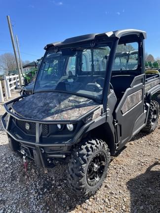 Main image John Deere XUV 835M