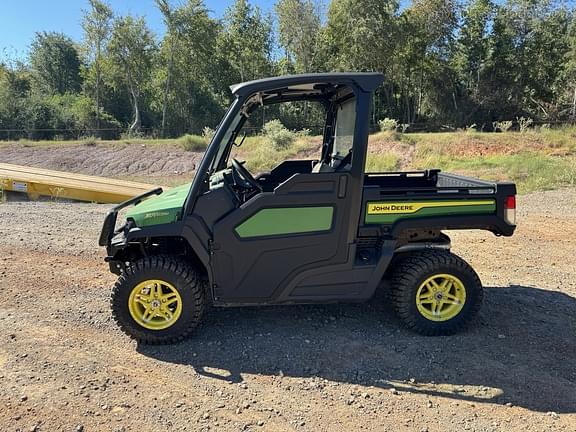 Image of John Deere XUV 835M Primary image