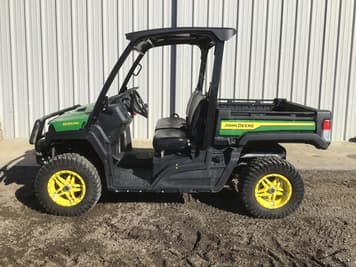 Main image John Deere XUV 835M
