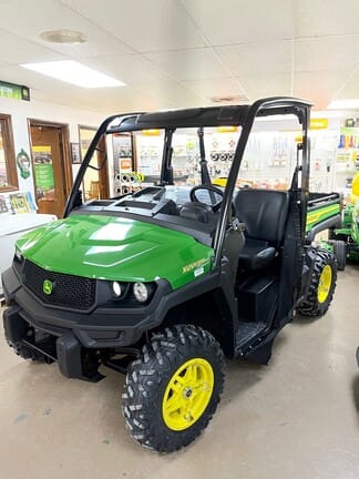 Main image John Deere XUV 835M