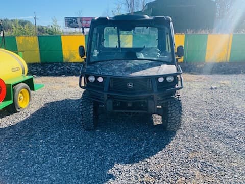 Image of John Deere XUV 835M equipment image 3