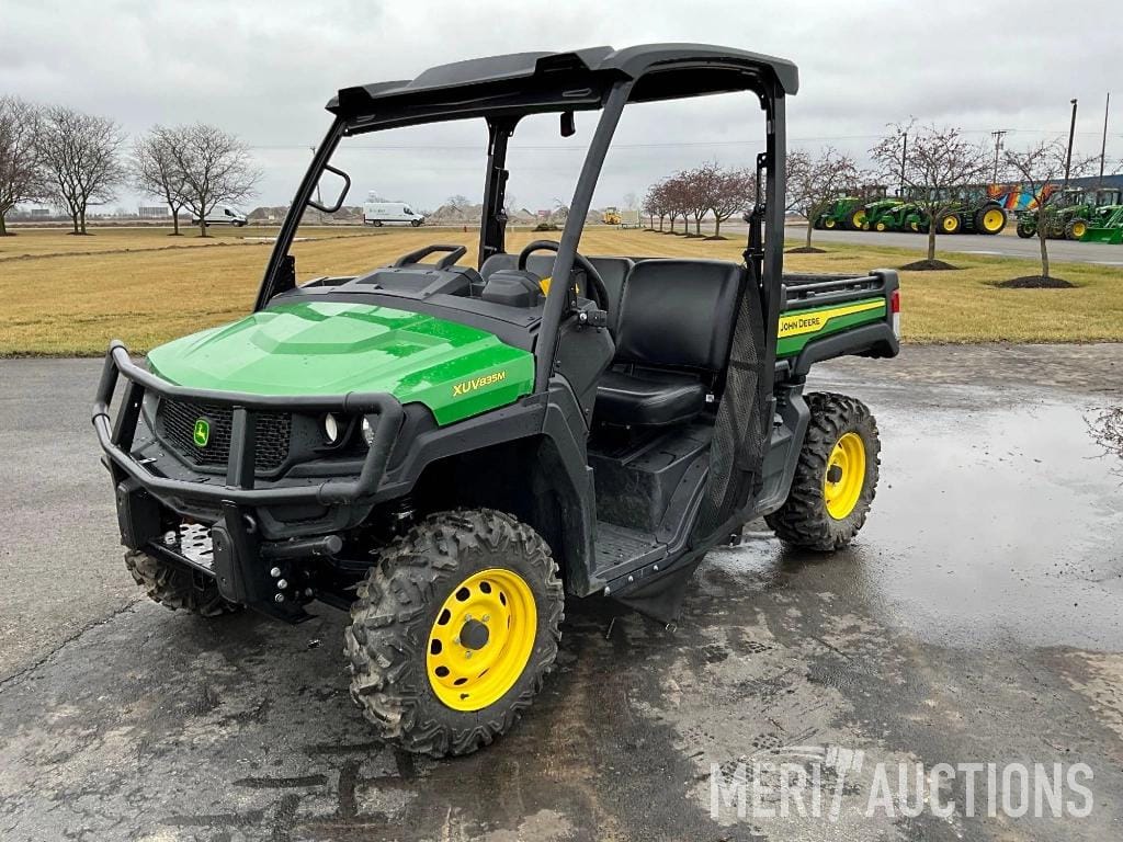 Main image John Deere XUV 835M
