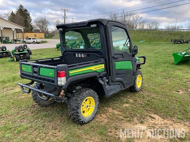 Image of John Deere XUV 835M equipment image 4