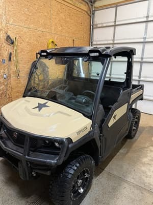 2023 John Deere XUV 835M Honor Edition Image