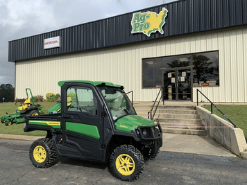 Main image John Deere XUV 835R