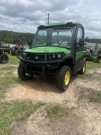 Image of John Deere XUV 835R Primary image