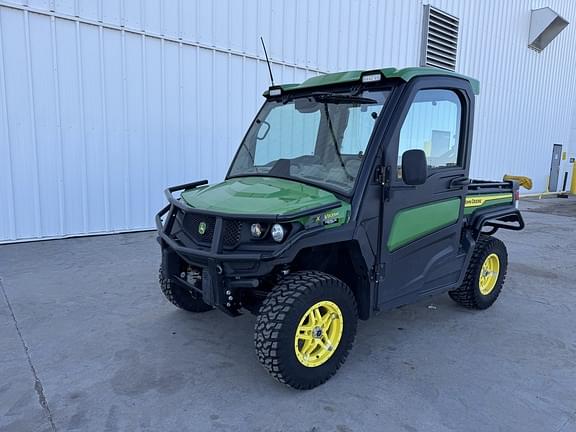 Image of John Deere XUV 835R equipment image 4