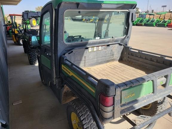 Image of John Deere XUV 835R equipment image 4