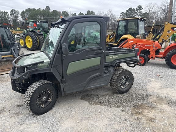 Image of John Deere XUV 835R equipment image 3
