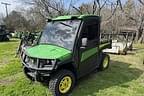 Image of John Deere XUV 835R equipment image 3