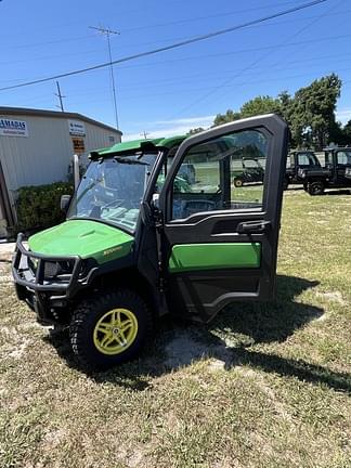 Image of John Deere XUV 835R Primary image