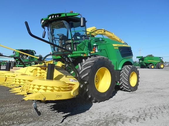 Image of John Deere 8400i equipment image 2