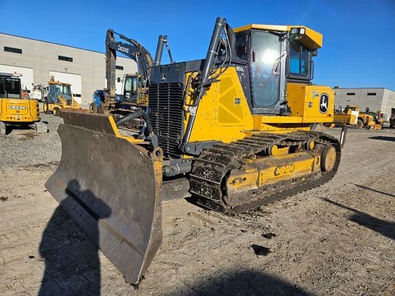 Image of John Deere 850L XLT equipment image 4