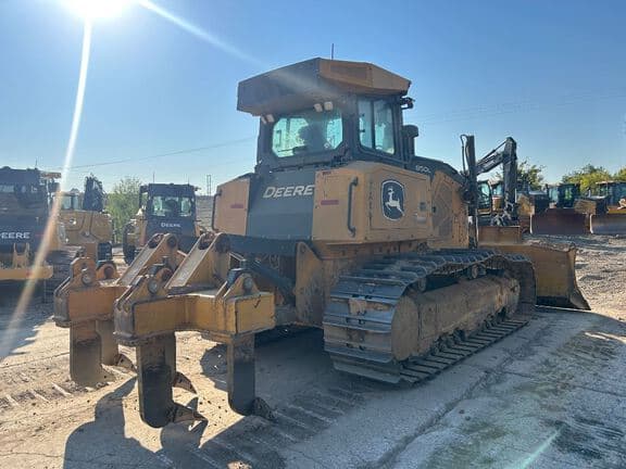 Image of John Deere 850L equipment image 3