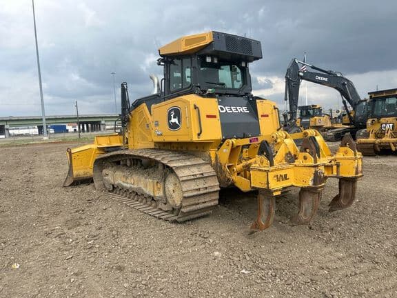 Image of John Deere 850L equipment image 2