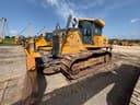 2023 John Deere 850L WLT Image