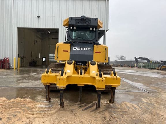 Image of John Deere 850L equipment image 3