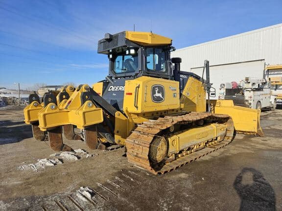 Image of John Deere 850L equipment image 2