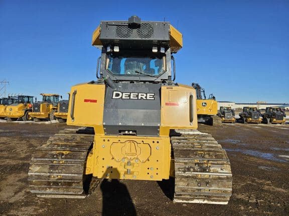 Image of John Deere 850L LGP equipment image 3