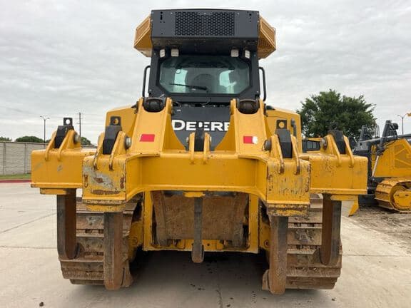 Image of John Deere 850L equipment image 3