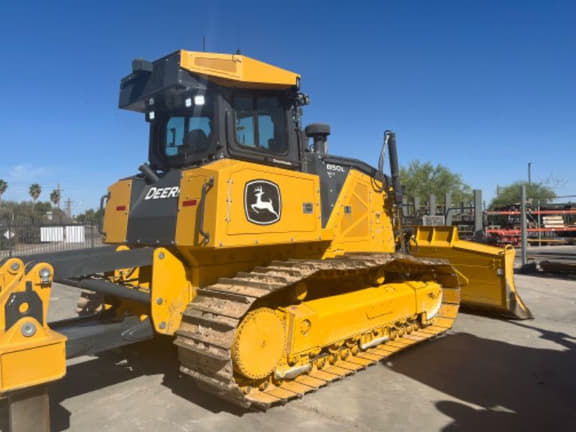 Image of John Deere 850L equipment image 1