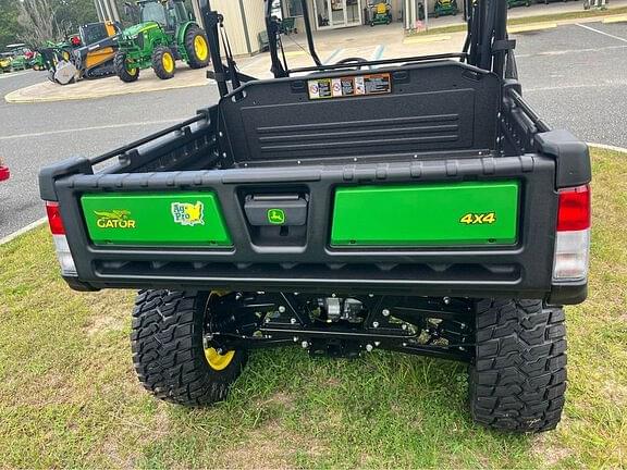 Image of John Deere Gator XUV 855M S4 equipment image 3