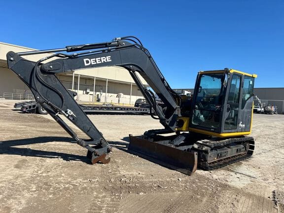 2023 John Deere 85P Equipment Image0