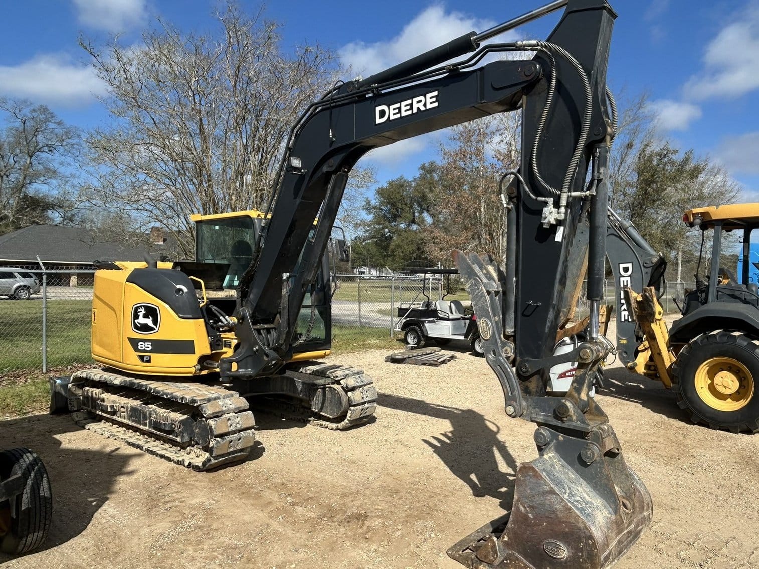 2023 John Deere 85P Equipment Image0