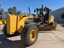 2023 John Deere 872G Image