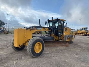 2023 John Deere 872G Image
