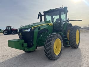 2023 John Deere 8R 230 Image
