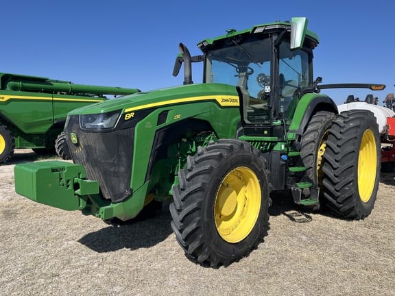 2023 John Deere 8R 230 Equipment Image0