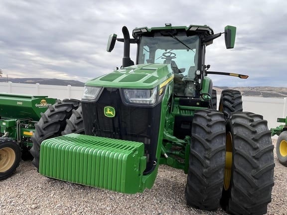 2023 John Deere 8R 230 Equipment Image0