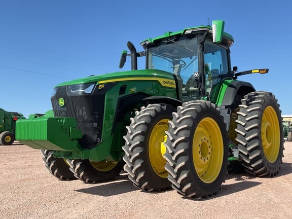 Image of John Deere 8R 230 Primary image