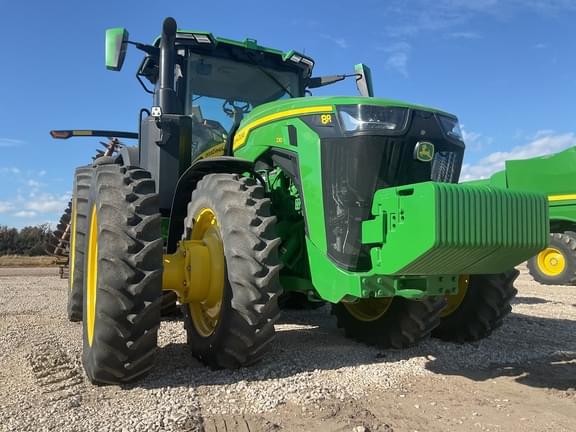 Image of John Deere 8R 230 Primary image