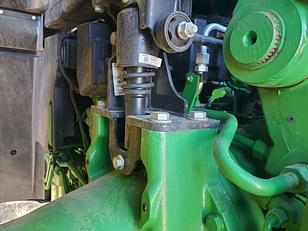 Main image John Deere 8R 230 33