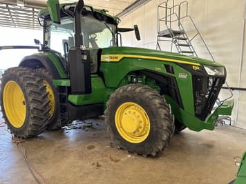 Main image John Deere 8R 230