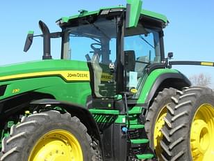 Main image John Deere 8R 230 11