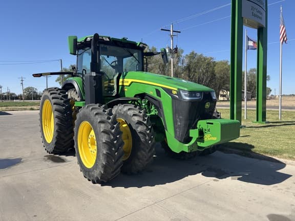 Image of John Deere 8R 230 Primary image