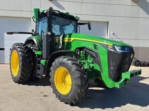2023 John Deere 8R 230 Image