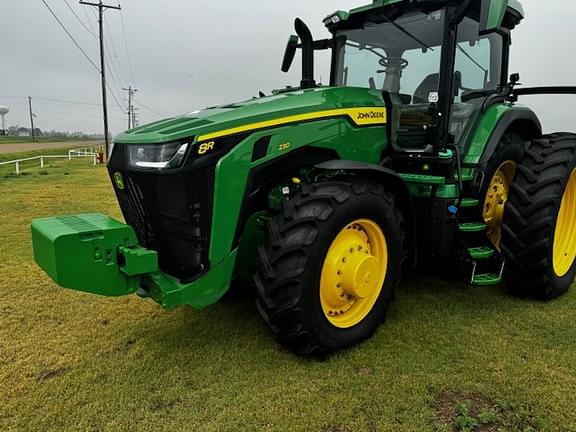 Image of John Deere 8R 230 Primary image