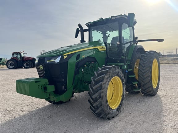 2023 John Deere 8R 230 Equipment Image0
